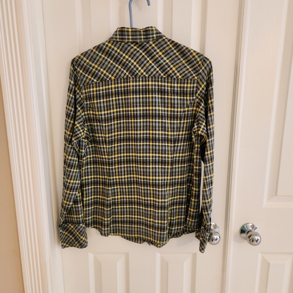 Columbia Sportswear Plaid Button-Up Shirt Women Medium
